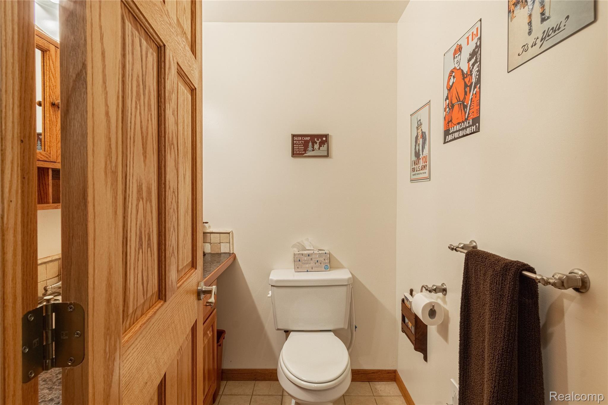 1481 Sackner Road Fenton, MI 48430 - Photo 36 of 41 Interiors (56 of 56).jpg