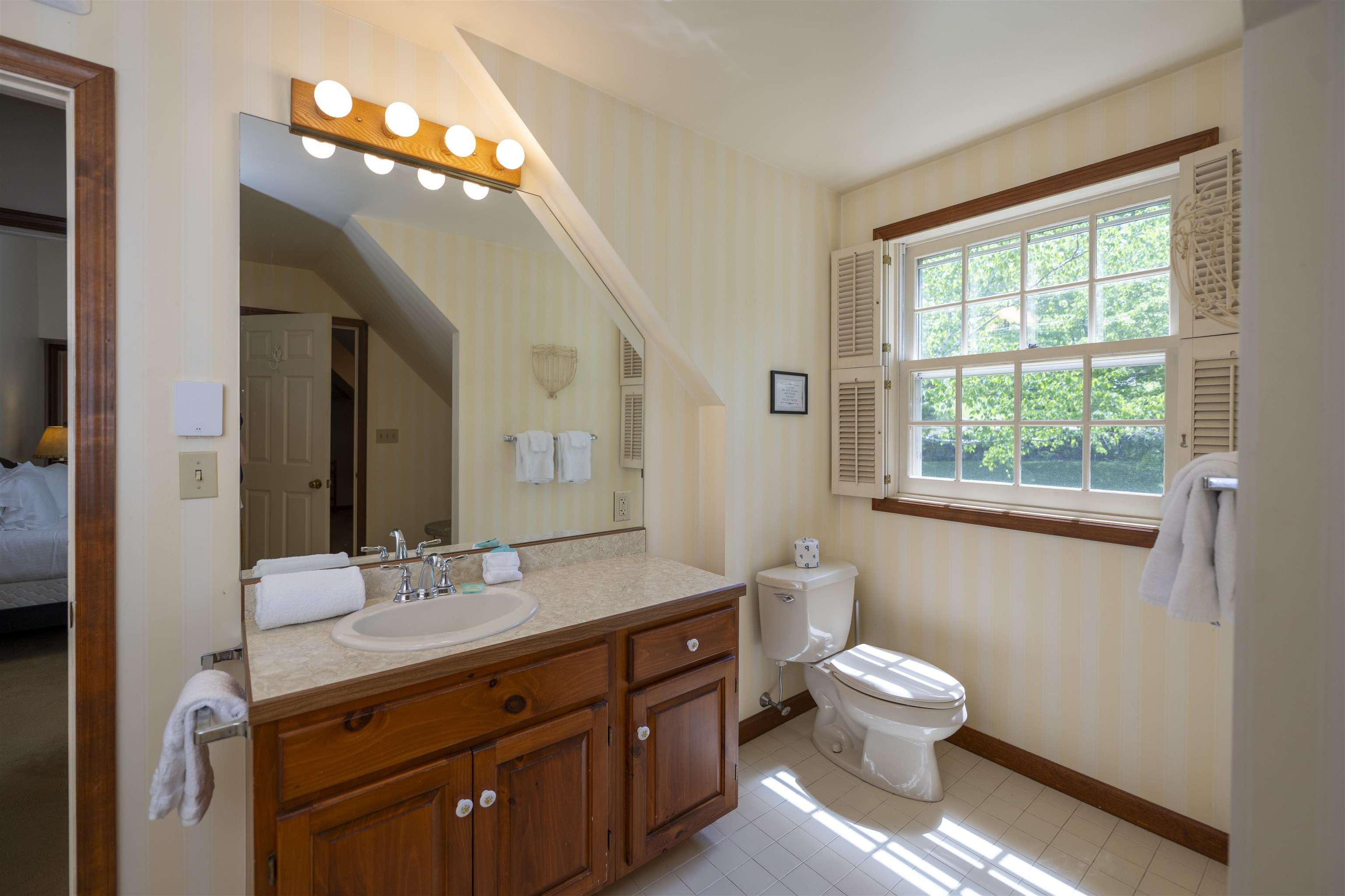 193 Chester Arthur Road Hartford, VT 05059 - Photo 24 of 34