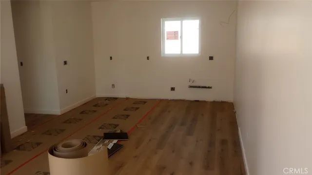a view of utility room with washer and dryer