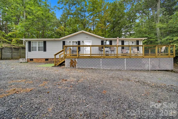 $259,900 | 1135 Pinehaven Drive, New London, NC 28127