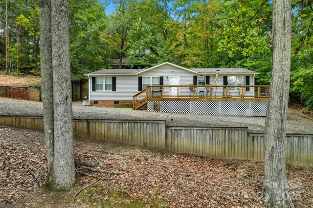 $259,900 | 1135 Pinehaven Drive, New London, NC 28127