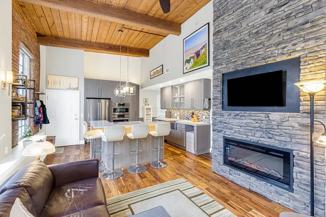 $699,000 | 53 Warren Street, Unit 321, Newburyport, MA 01950