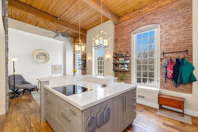 $699,000 | 53 Warren Street, Unit 321, Newburyport, MA 01950