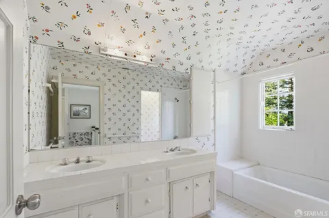 $6,250,000 | 6 Cypress Court, Los Altos, CA 94022