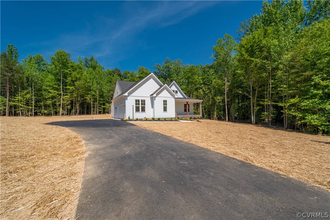 3640 East Rocketts Ridge Road Goochland, VA 23063 - Photo 4 of 35 Gallery Image 4