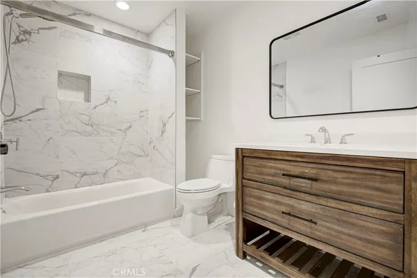 $5,000 | 2641 Hermosa Avenue, Unit A, Montrose, CA 91020