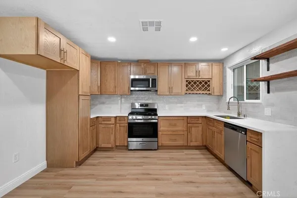 $1,025,000 | 4392 Elm Avenue, Long Beach, CA 90807