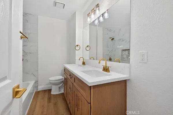 $1,025,000 | 4392 Elm Avenue, Long Beach, CA 90807