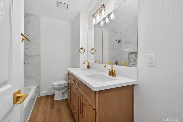$1,025,000 | 4392 Elm Avenue, Long Beach, CA 90807