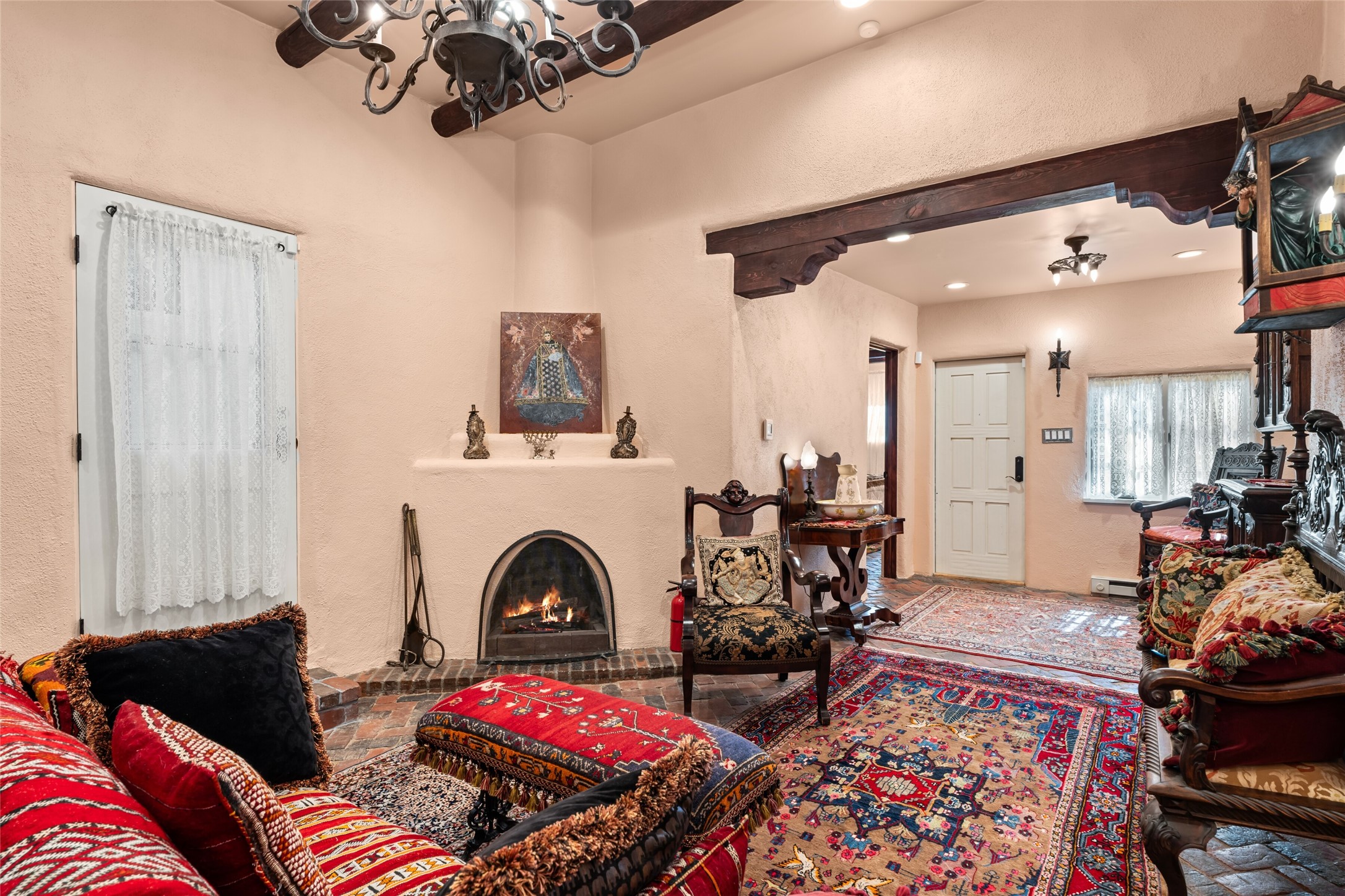 224 Artist Road, Unit 1 Santa Fe, NM 87501 - Photo 2 of 22 Living Room & Entry Hall