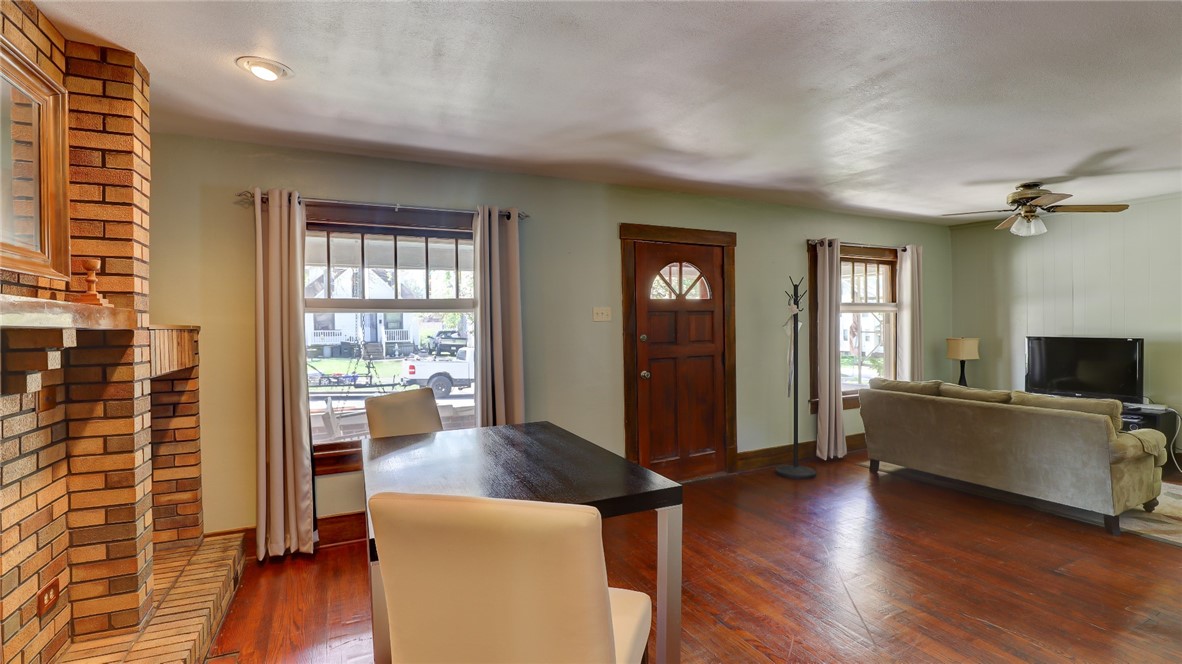 1482 West Forest Avenue Decatur, IL 62522 - Photo 7 of 30 Gallery Image 7