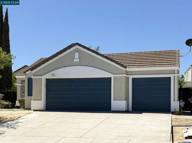 $3,300 | 111 Steinbeck Court, Pittsburg, CA 94565