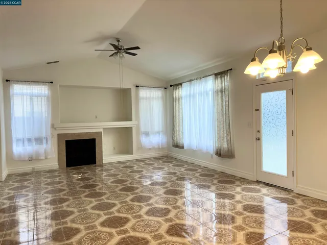 $3,300 | 111 Steinbeck Court, Pittsburg, CA 94565