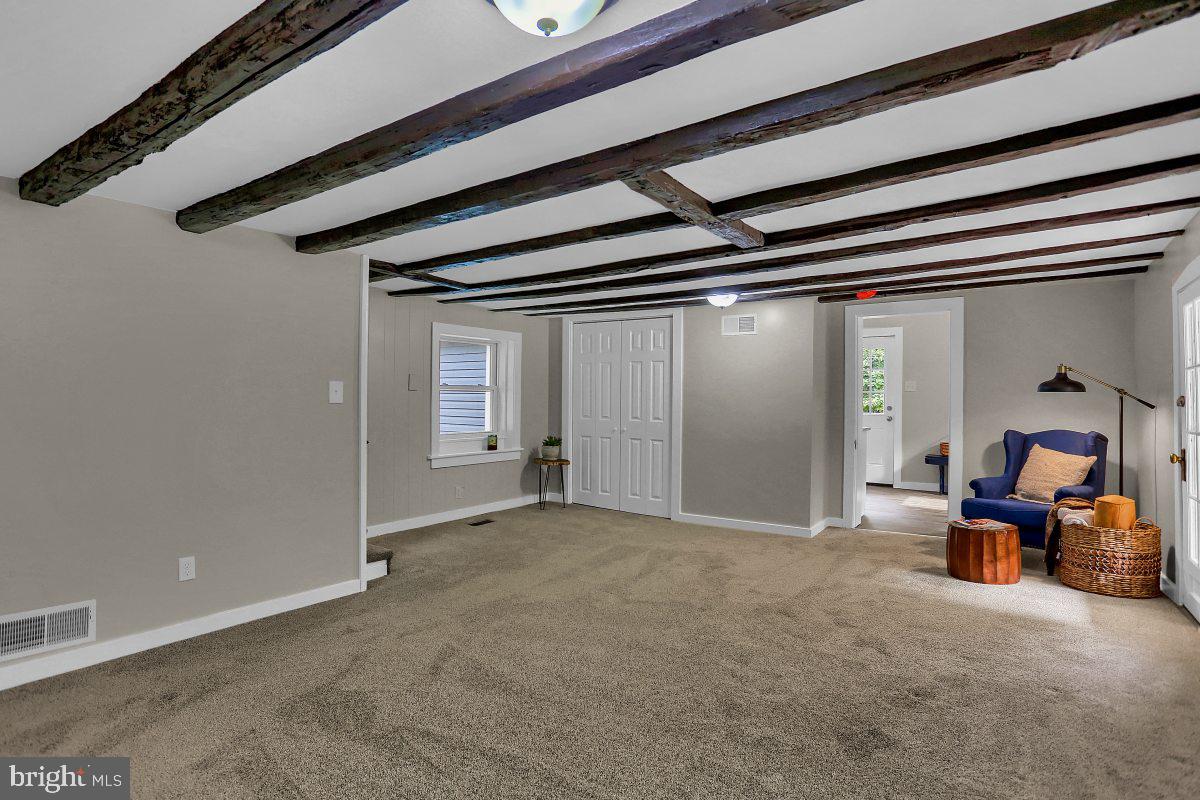 275 Green Valley Road York, PA 17403 - Photo 18 of 61 Gallery Image 18