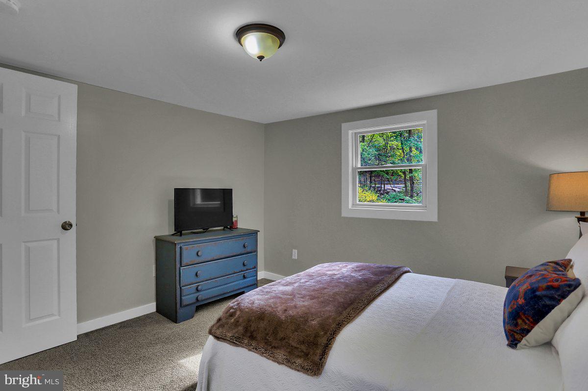 275 Green Valley Road York, PA 17403 - Photo 21 of 61 Gallery Image 21