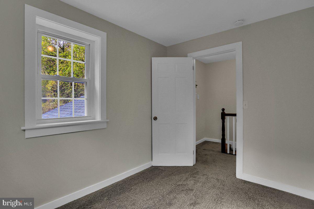 275 Green Valley Road York, PA 17403 - Photo 27 of 61 Gallery Image 27