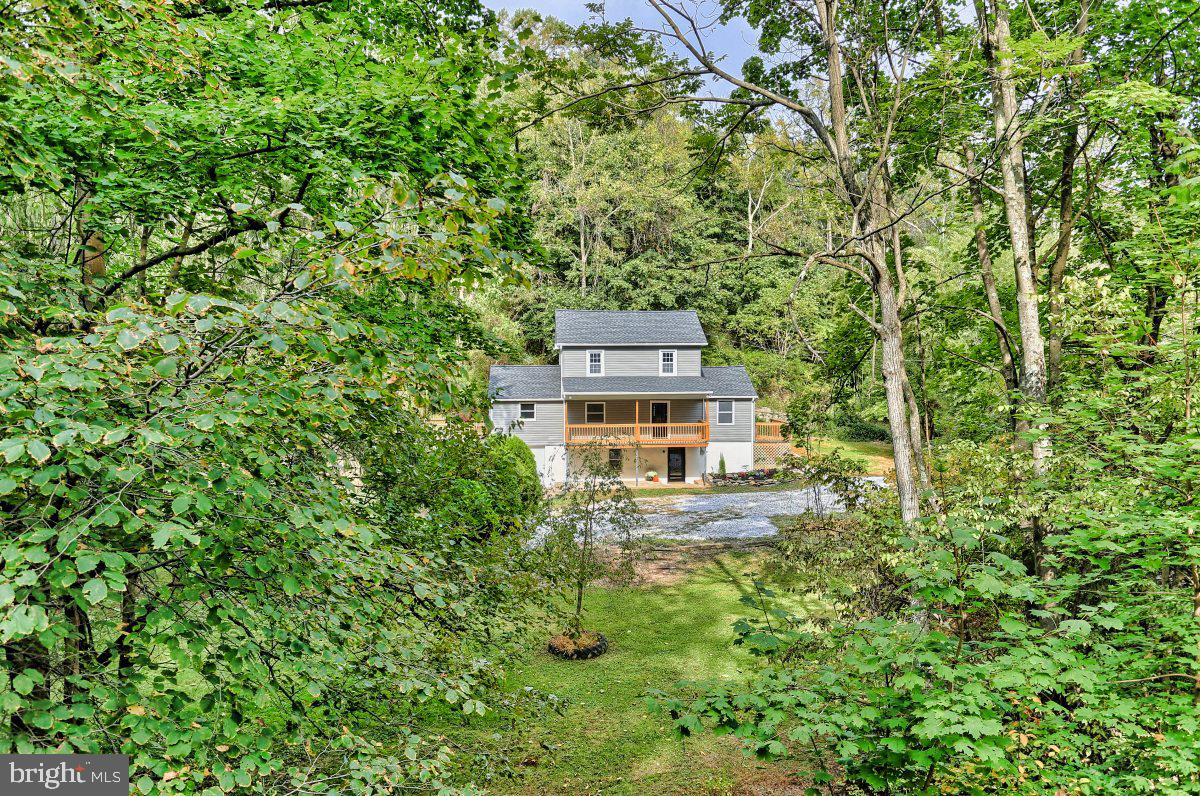 275 Green Valley Road York, PA 17403 - Photo 4 of 61 Gallery Image 4