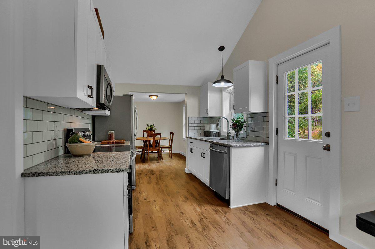 275 Green Valley Road York, PA 17403 - Photo 7 of 61 Gallery Image 7
