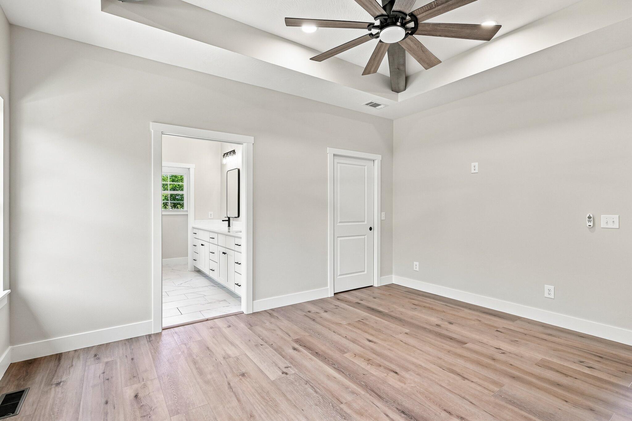 303 Crystal Valley Road Clever, MO 65631 - Photo 19 of 50 25-Crystal_Valley_021