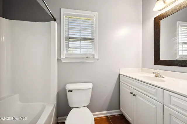 $2,050 | 113 Colville Court, Winnabow, NC 28479