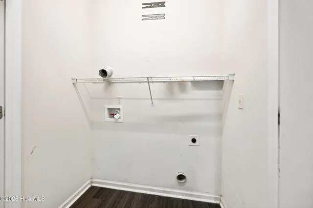 $2,050 | 113 Colville Court, Winnabow, NC 28479