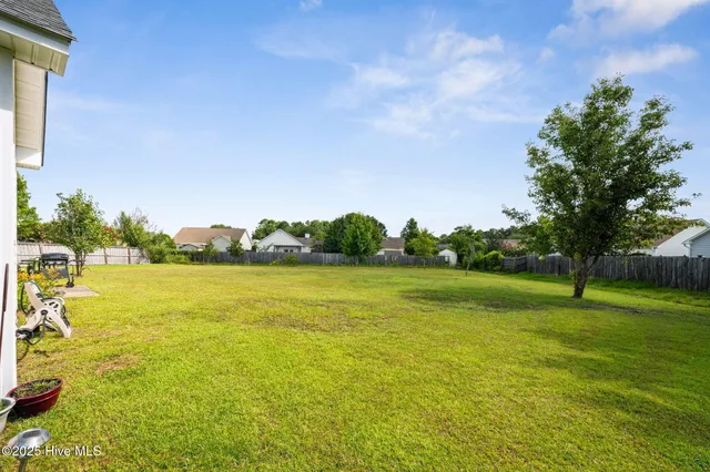 $2,050 | 113 Colville Court, Winnabow, NC 28479