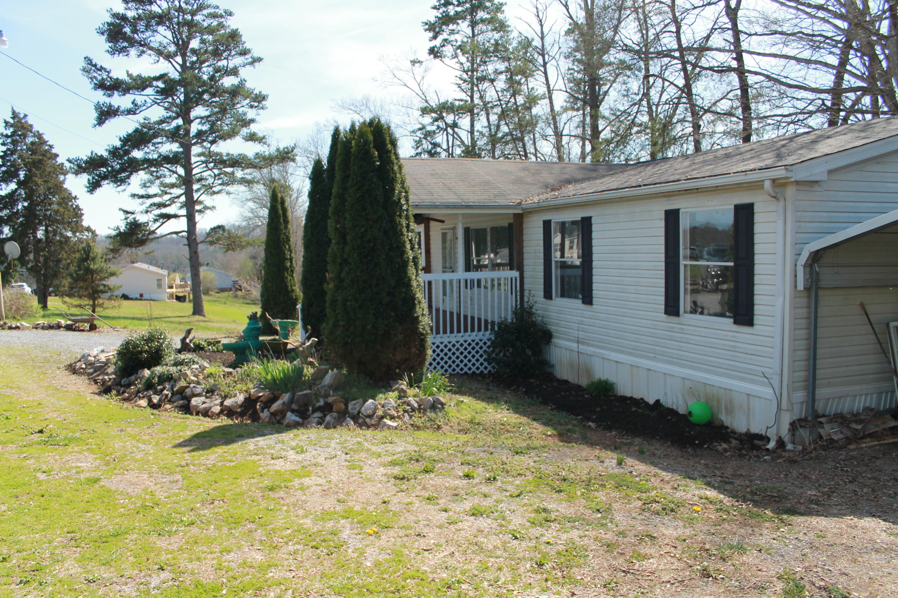 4345 Diamond Valley Road Kodak, TN 37764 - Photo 4 of 21 IMG_6834