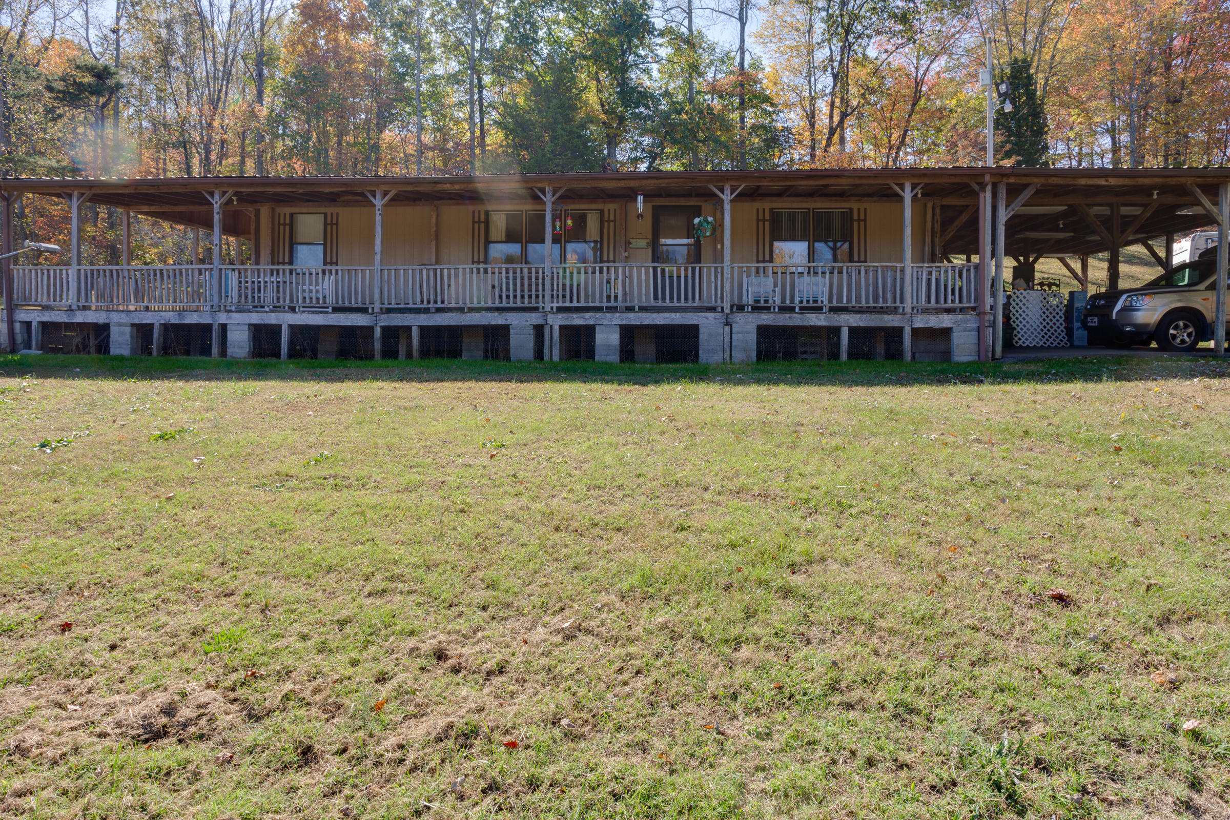 127 Axley Road La Follette, TN 37766 - Photo 1 of 1 39769191