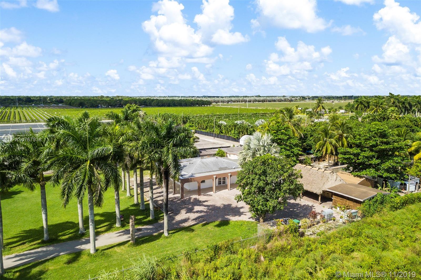 17325 Southwest 188th Street Miami, FL 33187 - Photo 11 of 21