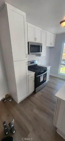 $1,990 | 2811 South Fairview Street, Santa Ana, CA 92704