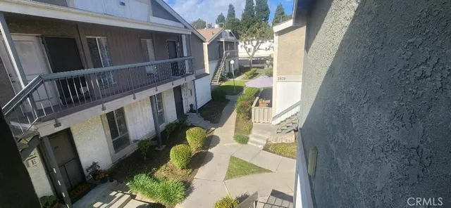 $1,990 | 2811 South Fairview Street, Santa Ana, CA 92704