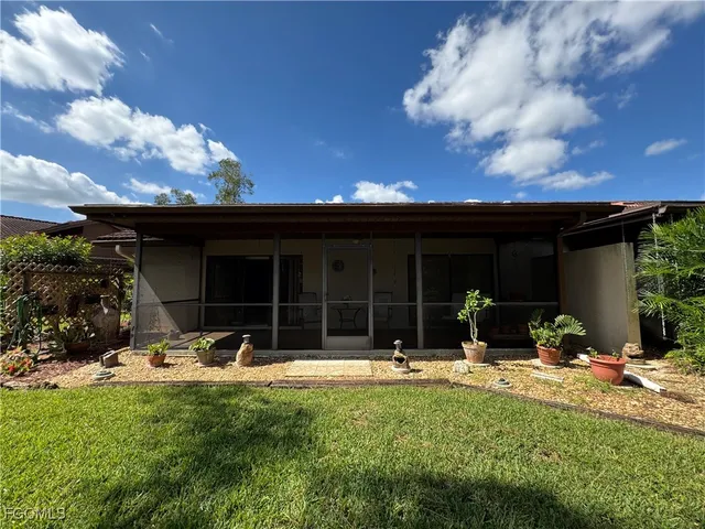 $299,000 | 13108 Tall Pine Circle, Fort Myers, FL 33907