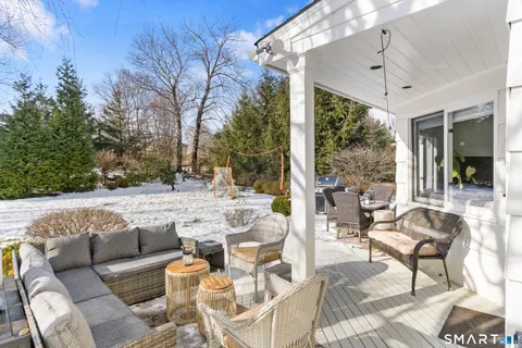 $1,850,000 | 12 Field Crest Road, New Canaan, CT 06840