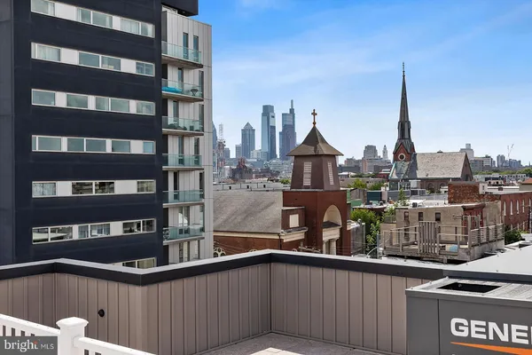 $3,850 | 806 North 2nd Street, Unit TOP 2, Philadelphia, PA 19123