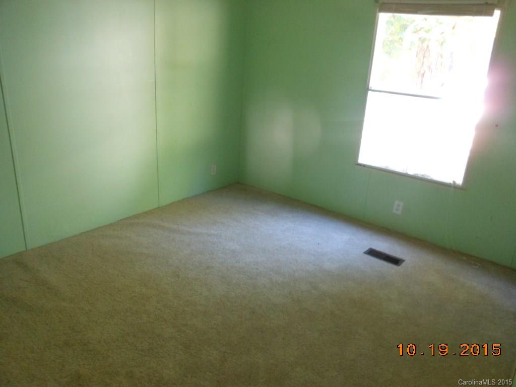 1635 Windermere Road Mount Holly, NC 28120 - Photo 13 of 20 Gallery Image 13