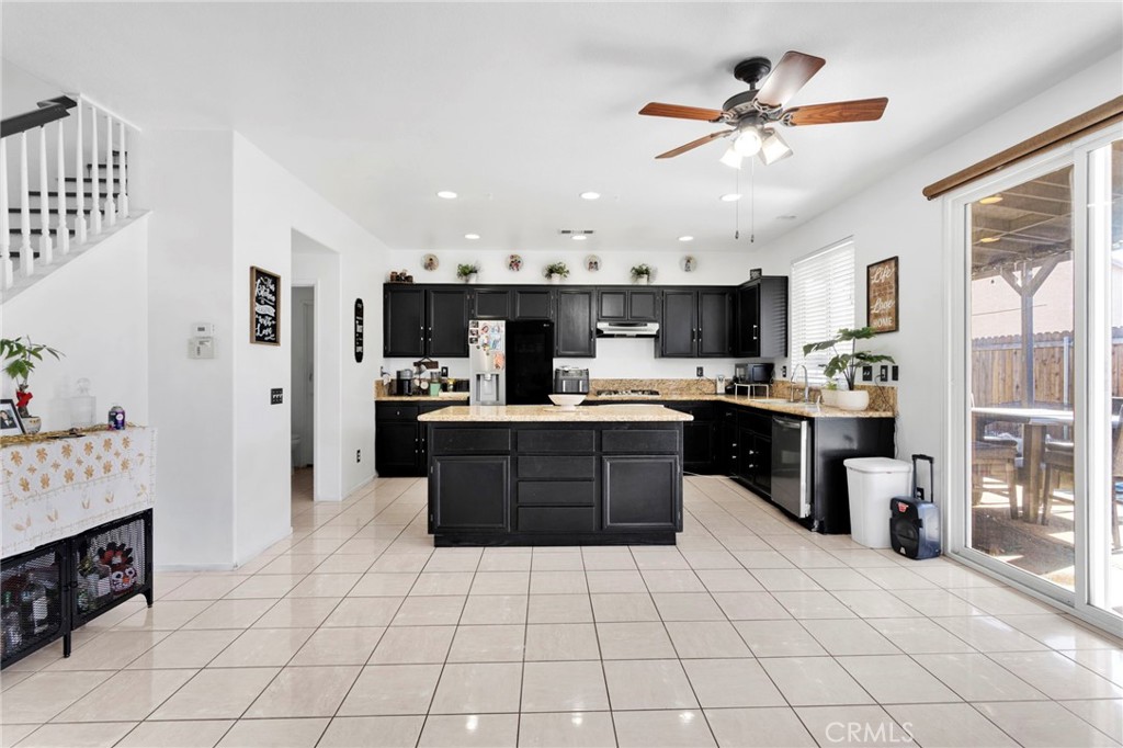 13329 Sunny Ridge Street Hesperia, CA 92344 - Photo 13 of 56