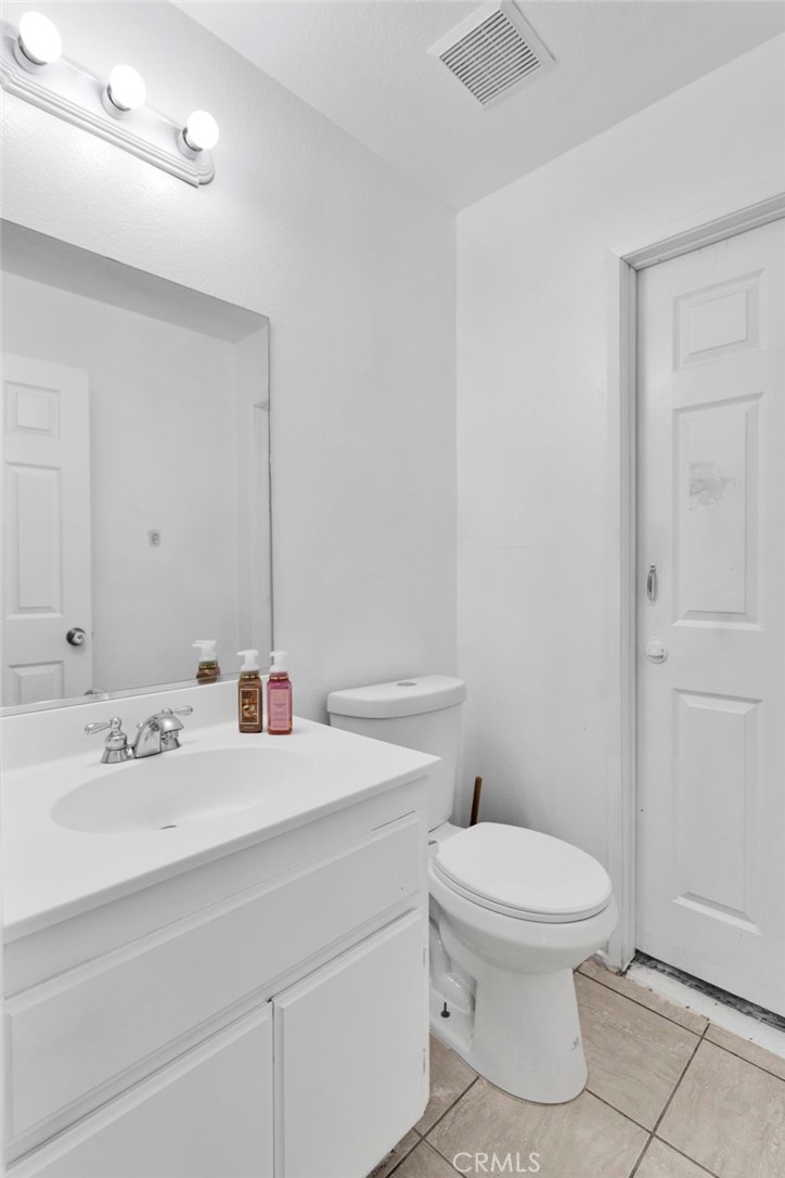 13329 Sunny Ridge Street Hesperia, CA 92344 - Photo 21 of 56