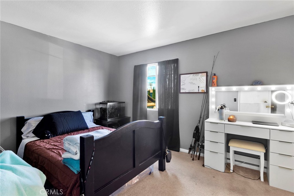 13329 Sunny Ridge Street Hesperia, CA 92344 - Photo 32 of 56