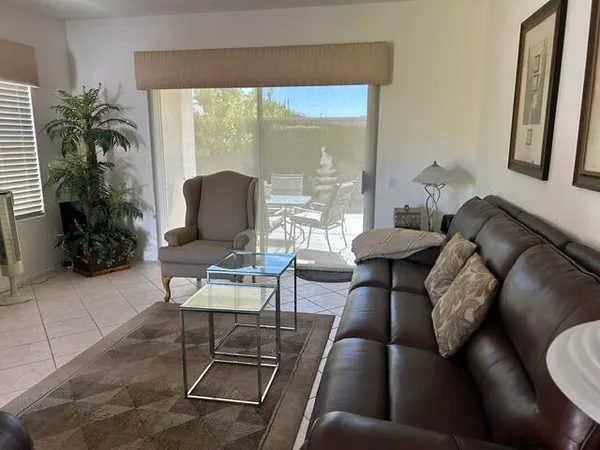 $3,800 | 39830 Somerset Avenue, Palm Desert, CA 92211