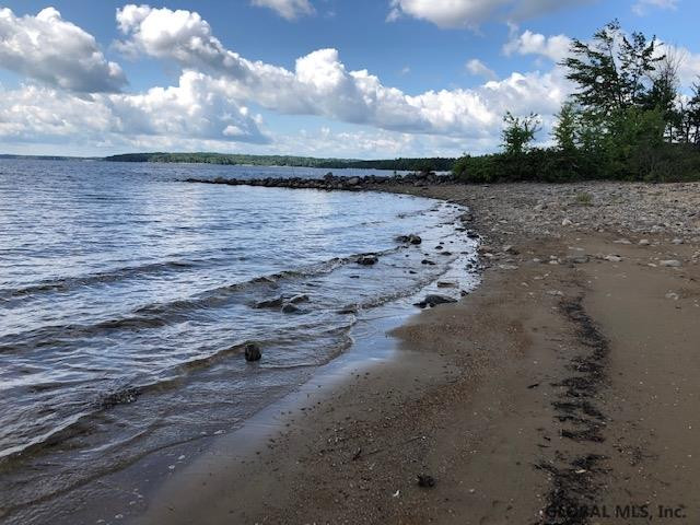136 Bushnell Road Mayfield, NY 12117 - Photo 5 of 99 Private beach access