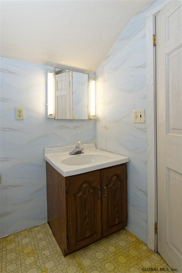 136 Bushnell Road Mayfield, NY 12117 - Photo 62 of 99 Photo 62