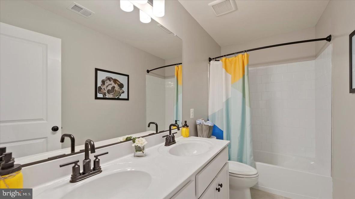 119 Rerdiz Road Hedgesville, WV 25427 - Photo 14 of 14 Photo of model bath