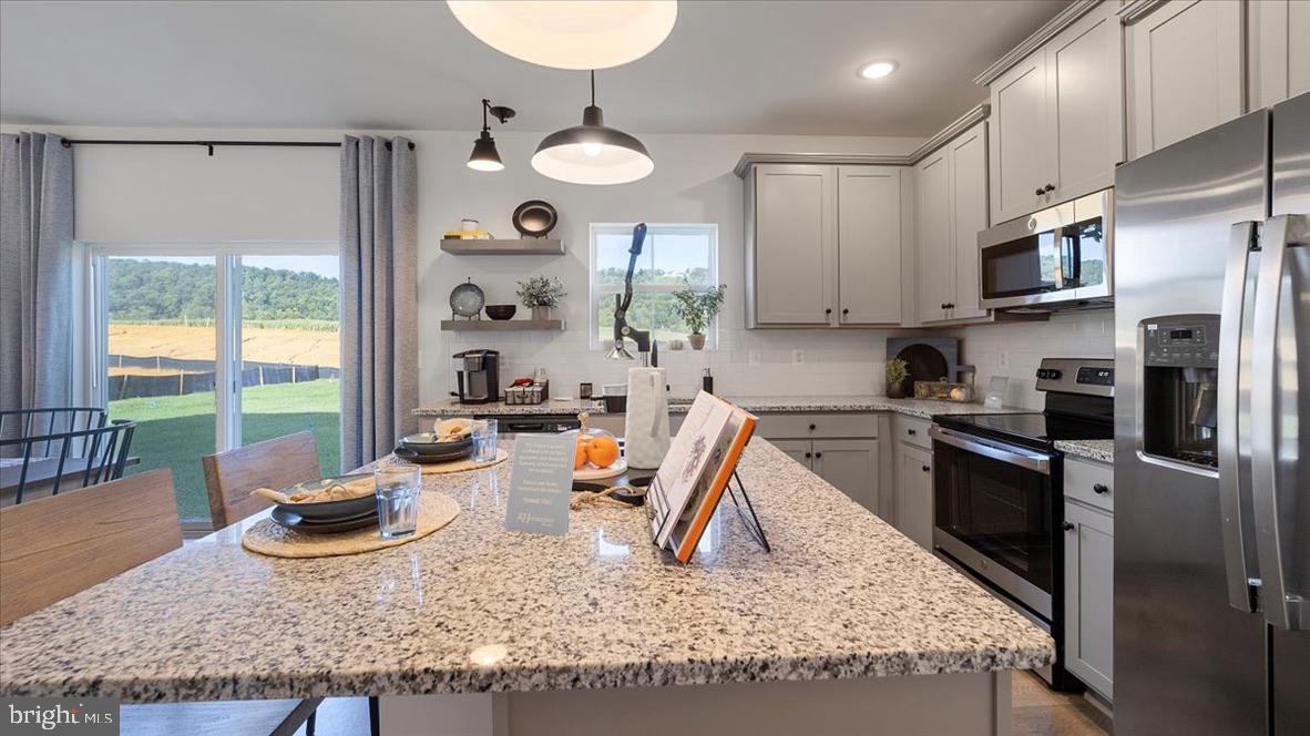 119 Rerdiz Road Hedgesville, WV 25427 - Photo 8 of 14 Photo of model kitchen