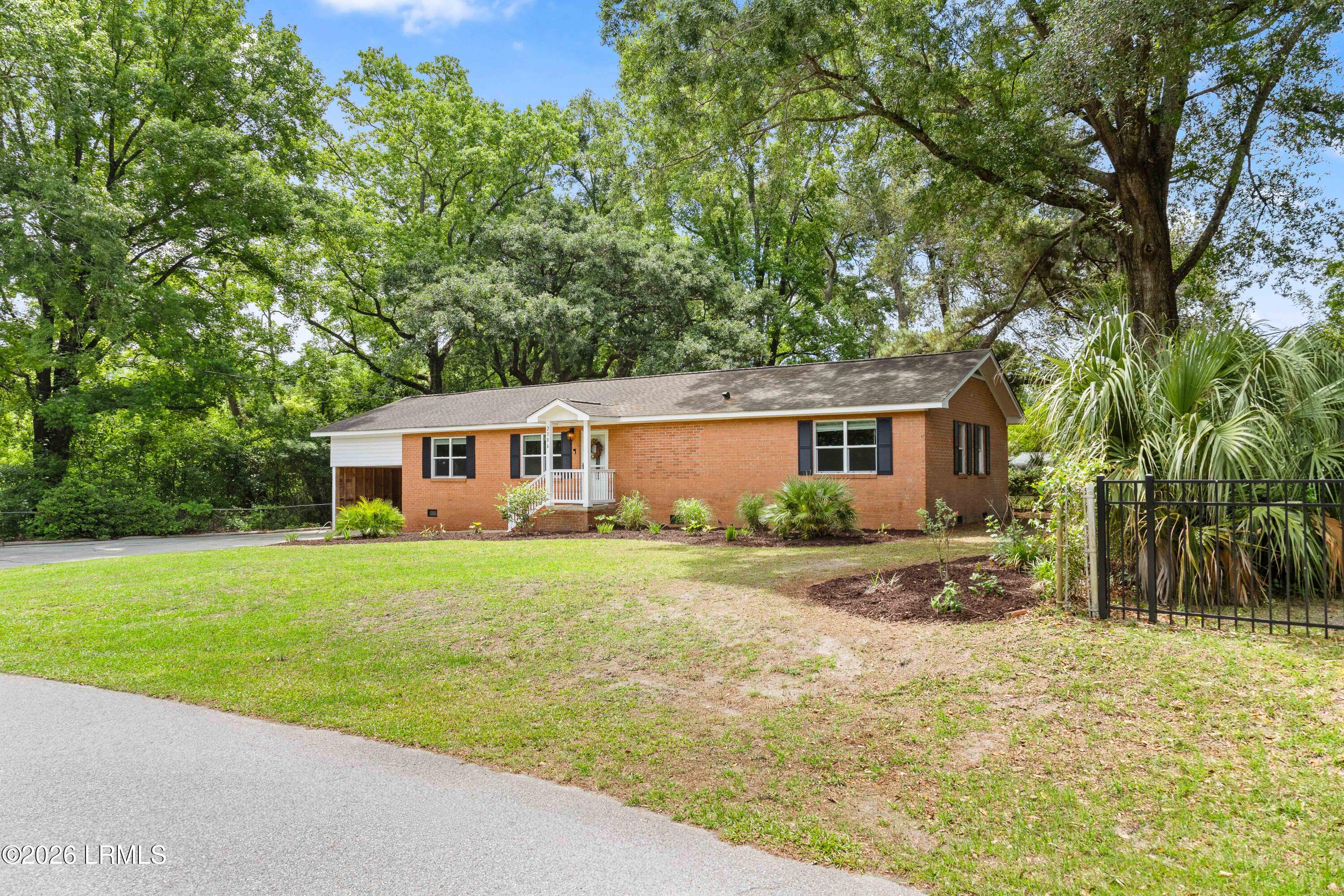 2306 State Rd S-7-386 Beaufort, SC 29902 - Photo 3 of 31 t-1.1