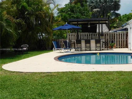 $8,500 | 108 Northeast 30th Street, Wilton Manors, FL 33334