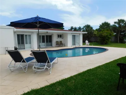 $8,500 | 108 Northeast 30th Street, Wilton Manors, FL 33334
