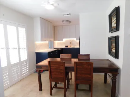 $8,500 | 108 Northeast 30th Street, Wilton Manors, FL 33334
