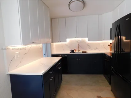 $8,500 | 108 Northeast 30th Street, Wilton Manors, FL 33334