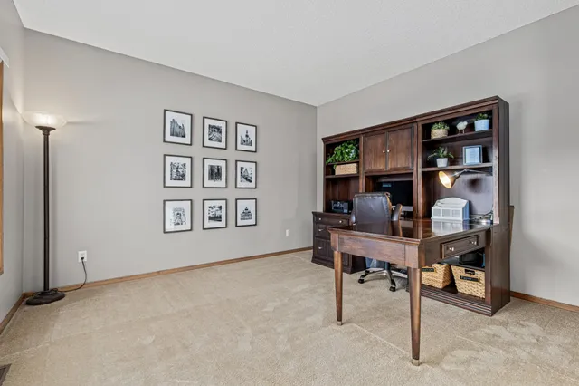 $600,000 | 10813 185th Court Northwest, Elk River, MN 55330