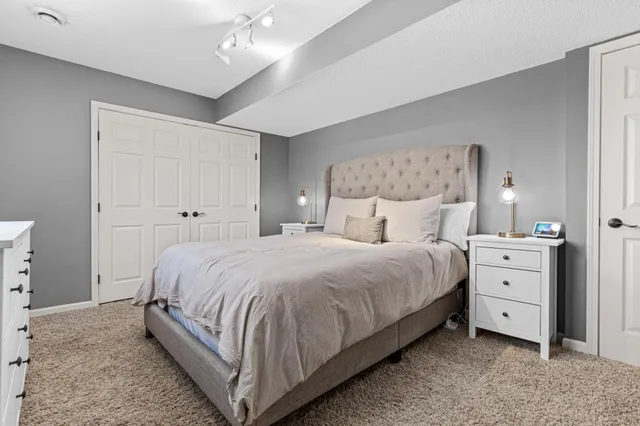 $600,000 | 10813 185th Court Northwest, Elk River, MN 55330